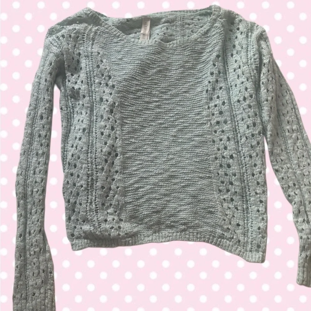 Aeropostale eyelet knit sweater 🎀🧸​​ - Picture 2 of 4